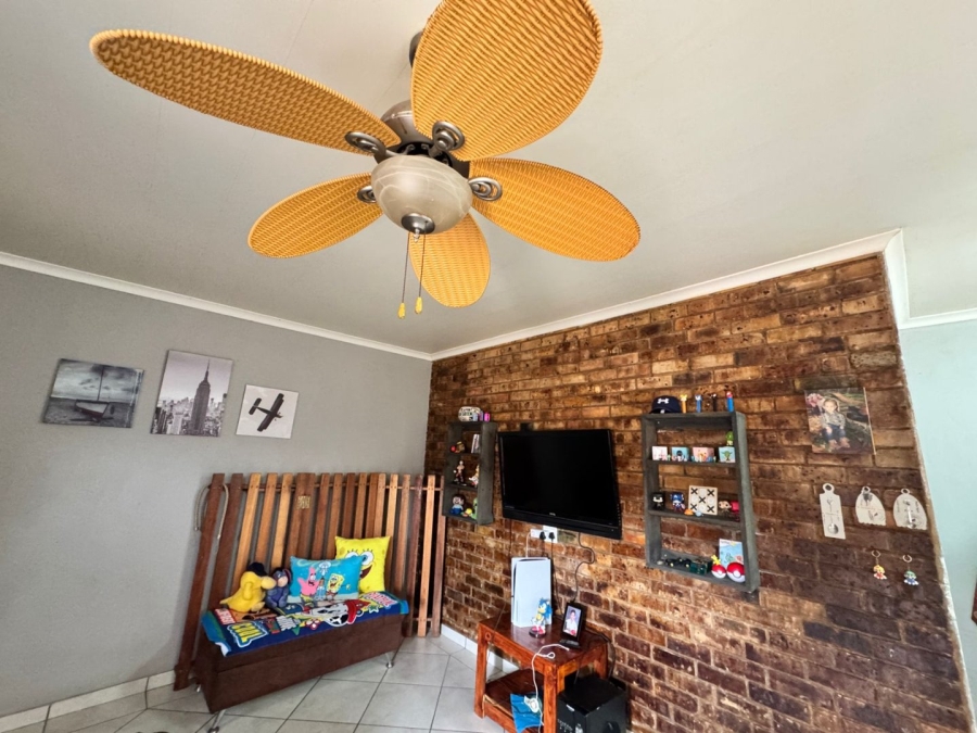 6 Bedroom Property for Sale in Orkney North West